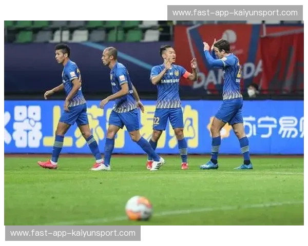 江苏足球的“巅峰会师”：当苏宁遇上昆山，一场关于荣耀与传承的德比史诗